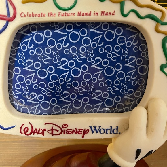 - Vintage 2000, Walt Disney World photo frame. - Picture 3 of 3